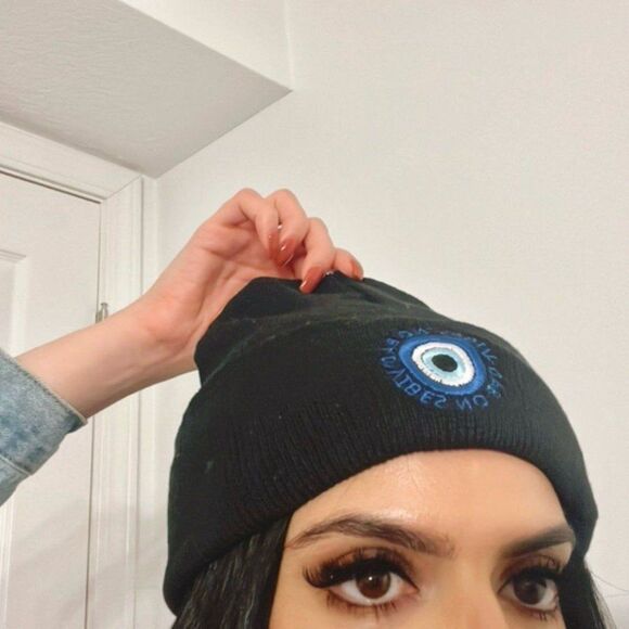 NO BAD VIBES EVIL EYE BLACK BEANIE - Picture 4 of 4